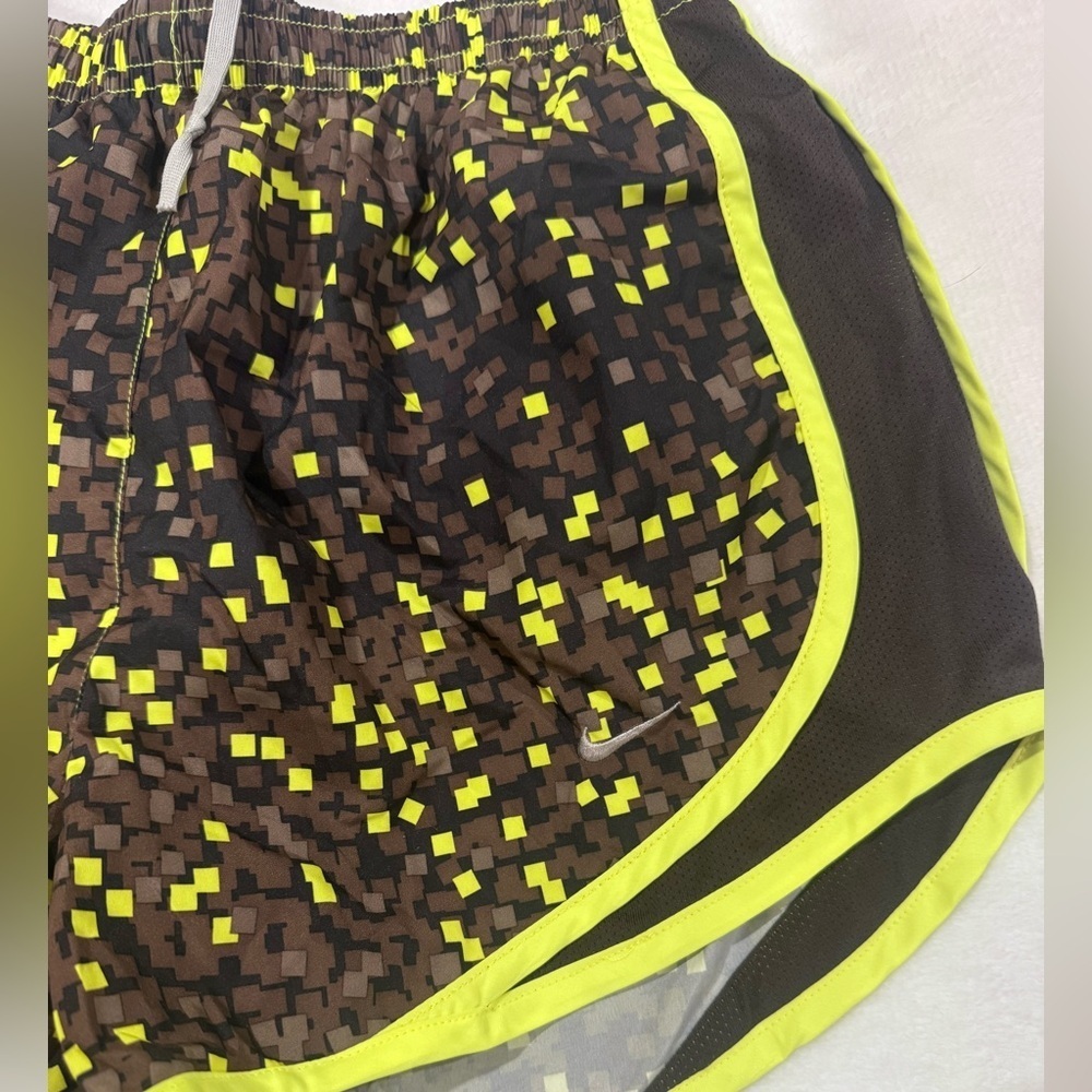 Women's NIKE Black and Yellow Patterned Shorts - Picture 2 of 5